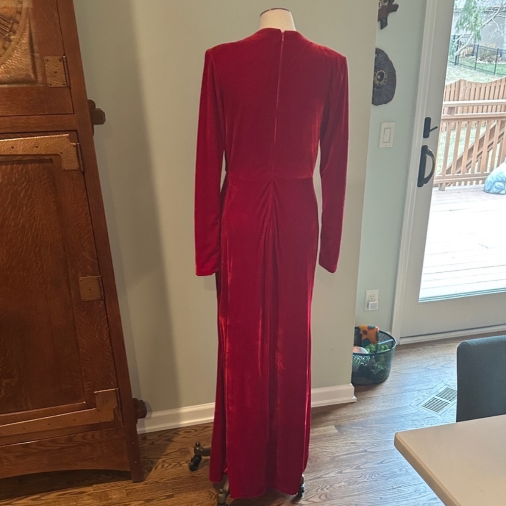 Red Ruched Velvet Long Sleeve Evening Dress Size 10 - Picture 2 of 4